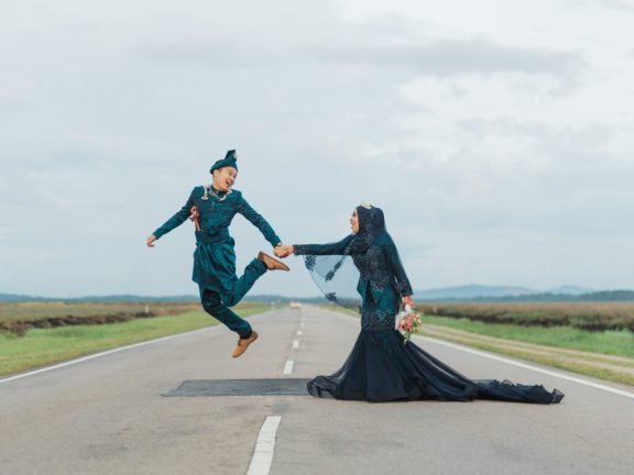 Ambil perhatian! 6 Petua lama untuk pengantin baru.